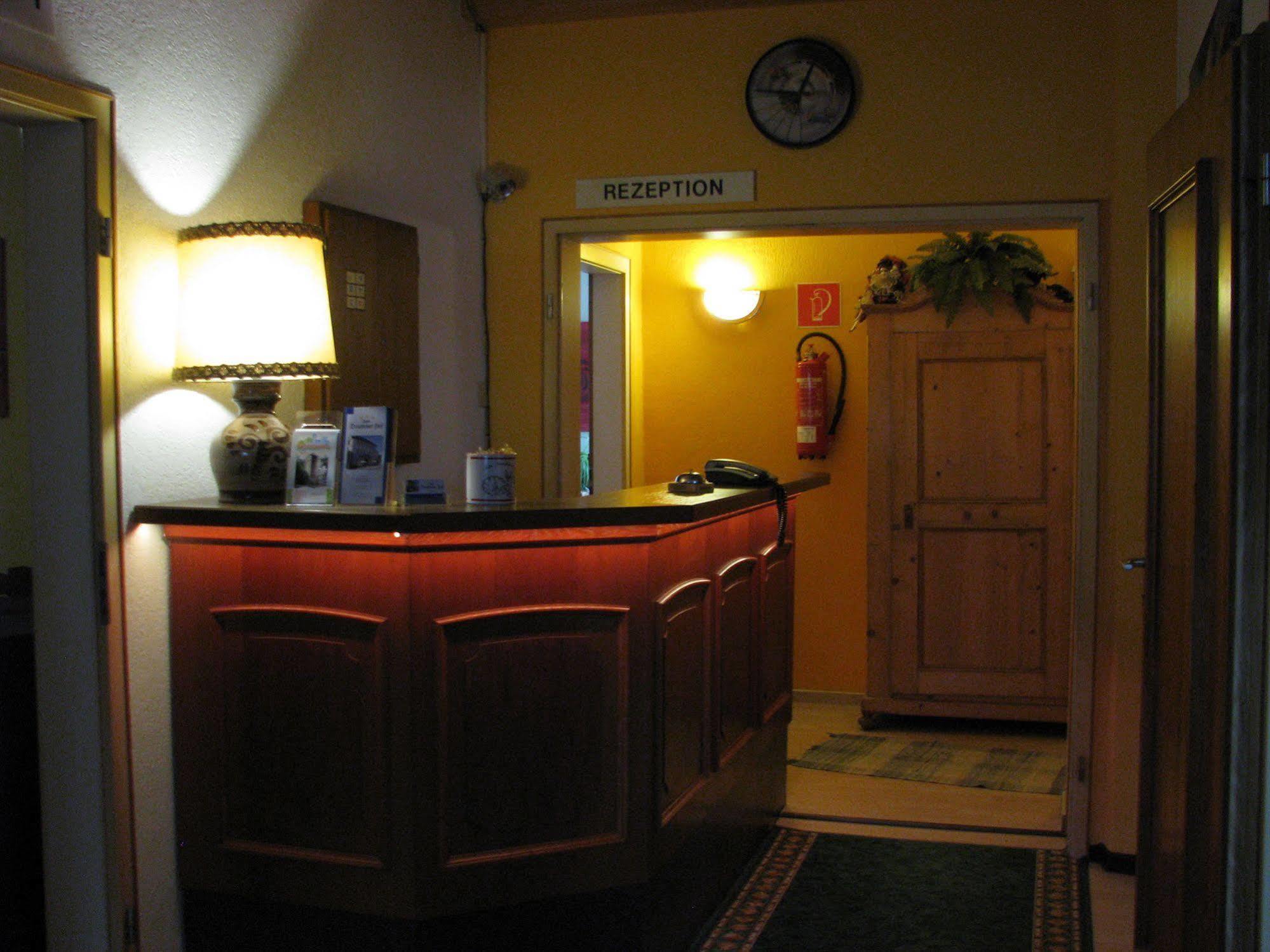 Hotel Deutscher Hof 바베하우젠 외부 사진